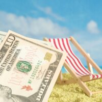 Dollar Geldscheine, Urlaun und Strand Dollar Geldscheine, Urlaun und Strand